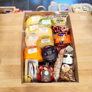 Dárkový box s masovo-sýrovým výběrem